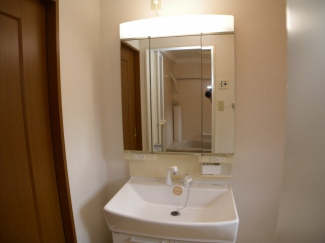 【洗面所】