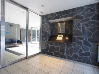 【エントランス】