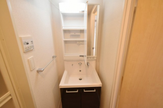 【独立洗面所】