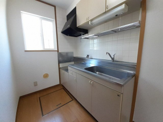 キッチンでお料理をお楽しみください