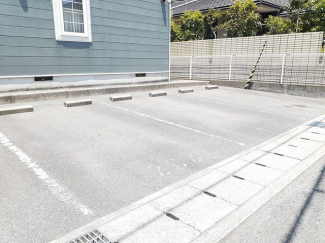 駐車場完備です