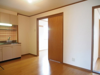 ゆったり過ごせるリビングです