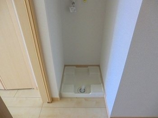 内装は落ち着いています