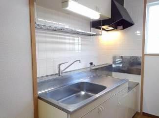 きれいなキッチンです