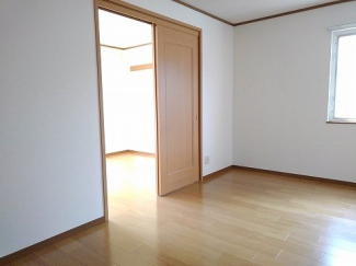 中はこのようになっています