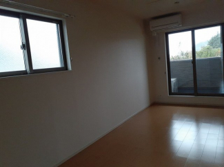 こちらのリビングで趣味の時間をお楽しみください