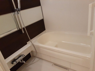 ゆったり過ごせるお風呂です