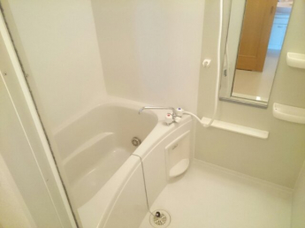 お風呂で日々の疲れを落としましょう