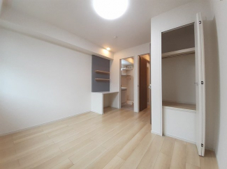 ちょっとした収納スペースも充実しています