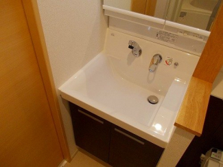 広い洗面スペース