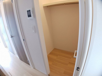 ちょっとした収納スペースも充実しています