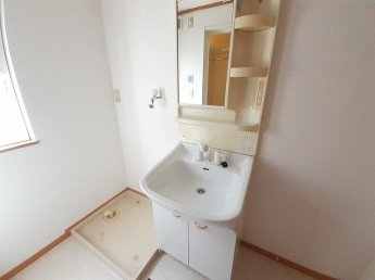 広い洗面スペース