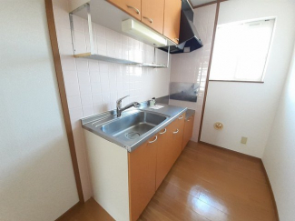 キッチンでお料理をお楽しみください