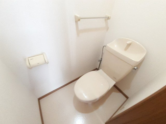 落ち着いたトイレです
