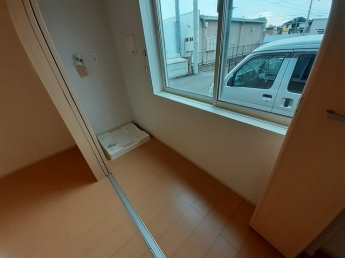 陽当たり良好なバルコニーです