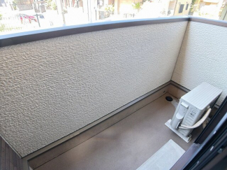 陽当たり良好なバルコニーです