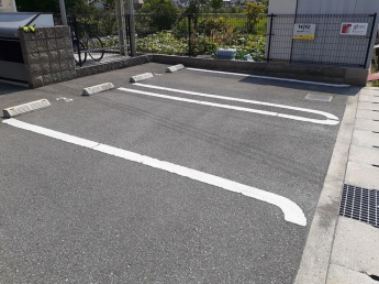 駐車場完備です