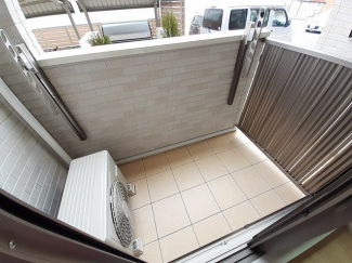 陽当たり良好なバルコニーです