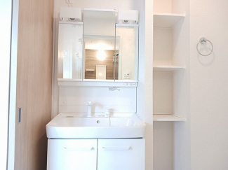 広い洗面スペース