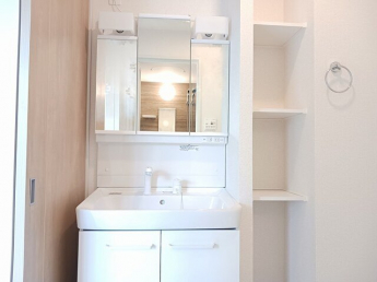 広い洗面スペース