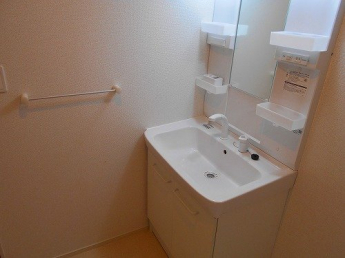 スペースが確保できる洗面所です