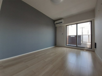 中はこのようになっています