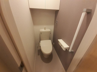 清潔感のあるトイレです