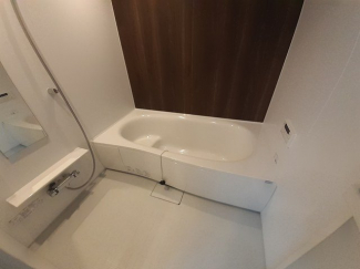 落ち着いた空間のお風呂です