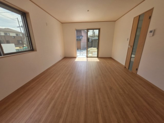 【居間・リビング】