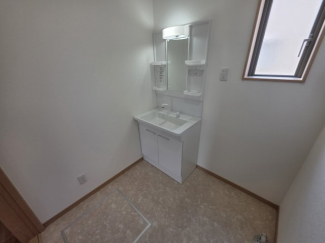 【独立洗面台】