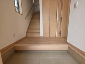【玄関】