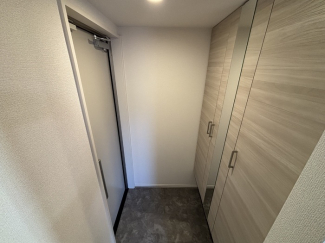 【バルコニー】