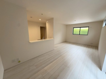 こちらの居間で趣味の時間をお楽しみください