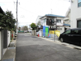 前面道路を含む現地