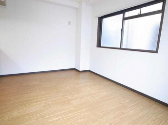 グレイスモトヤマの画像