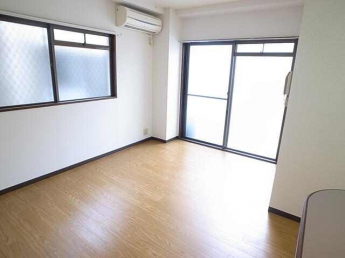 グレイスモトヤマの画像