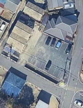 姫路市飾磨区英賀東町１丁目の駐車場の画像