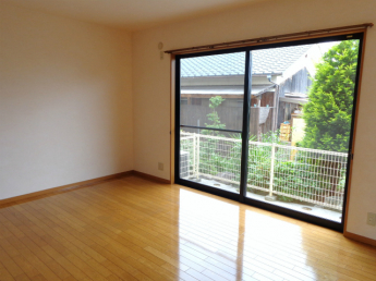 【居間・リビング】