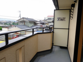 【バルコニー】