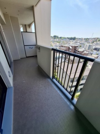 【バルコニー】