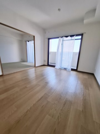 【居間・リビング】