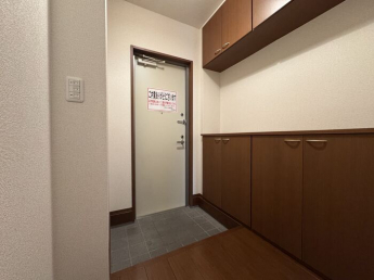 【玄関】