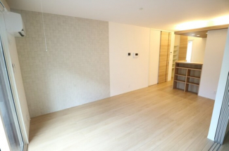 【居間・リビング】