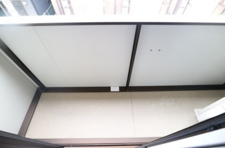 【バルコニー】