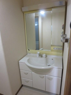 松山市中央１丁目の中古マンションの画像