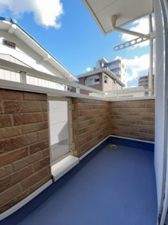 【バルコニー】