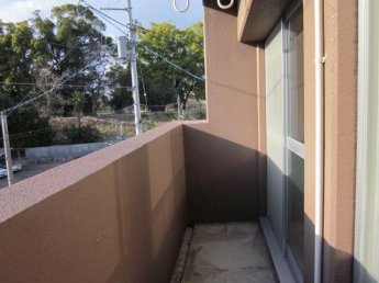 【バルコニー】