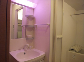【洗面所】