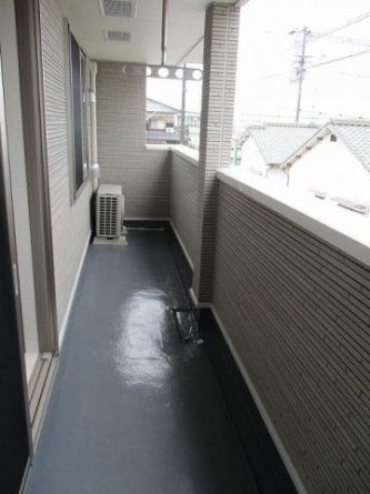 【バルコニー】