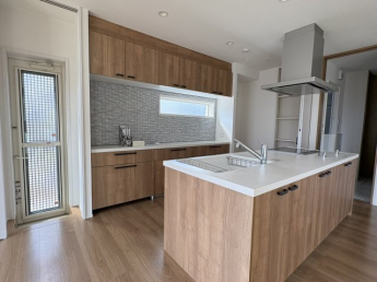 おしゃれなアイランドキッチン